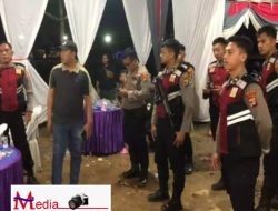 Personel Polres Mesuji Bersama Polsek Simpang Pematang Dan Polsek Mesuji Timur Bubarkan Hiiburan Orgen Di Rigester