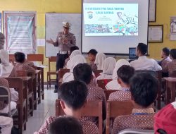 Operasi Keselamatan Semeru 2024, Polisi Gencarkan Sosialisasi Tertib Berlalu Lintas di Sekolah