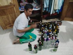 2 Hari, Polisi Sita 1.650 Botol Miras di Jombang dan 7 Penjual Diamankan