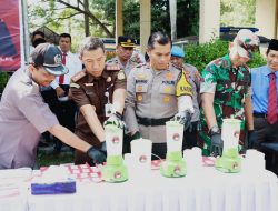 Polres Nganjuk Musnahkan Barang Bukti Hasil Operasi Pekat Semeru 2024