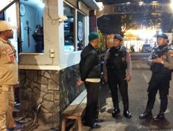 Wujudkan Mudik Ceria Penuh Makna Polisi di Kota Malang Rutin Patroli Rumah Kosong
