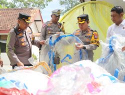 Lebaran Ketupat Polres Trenggalek Amankan 135 Balon Udara