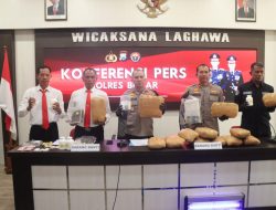 Polres Blitar Berhasil Amankan Pengedar Ganja Kering dan dobel L