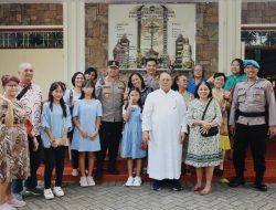 Jamin Keamanan Peringatan Kenaikan Isa Almasih, Kapolres Kediri Kota Patroli Gereja