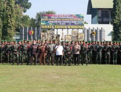 Dandim 0818/Malang-Batu Hadiri Pelepasan 350 Prajurit Satgas Pam RI-Malaysia Kalbar TA 2024