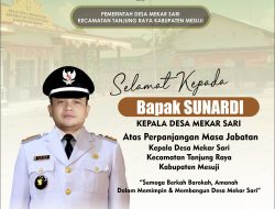Kepala Desa Mekar Sari Terima ( SK ) Perpanjangan Masa Jabatan