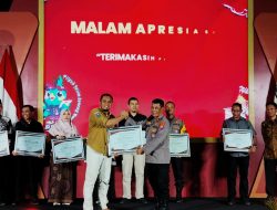 Malam Apresiasi Pilkada Damai 2024, KPU Kabupaten Kediri Berikan Penghargaan Kepada Polres Kediri Kota
