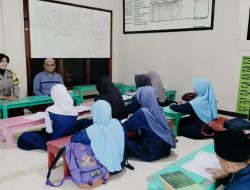 Bu Bhabin Polres Ngawi Ngajar Ngaji Bangun Moral Generasi Sejak Dini
