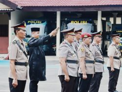 Kapolres Kediri Pimpin Upacara Serah Terima Jabatan Kasatnarkoba Dan Empat Kapolsek