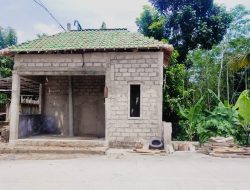 Di Duga Belum Ada Kesepakatan Dan Ijin Kades,Kasun Ngijo Desa Sumberagung Kecamatan Wates Kabupaten Kediri Ngeyel Teruskan Bangun Gardu Hingga Selesai