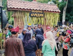 HUT Kabupaten Kediri ke-1221, Kapolsek Pare Hadiri Prosesi Pengambilan Air Sendang Kamulyan