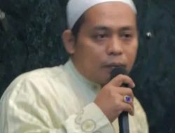 Ustadz Salim Ketua DKM Masjid Asy Syakirin. (Foto: Ist)  BERUSAHA BERIKAN LAYANAN YANG BAIK RAMAH UNTUK JAMA’AH DARI MANAPUN