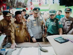 Pastikan Ketersediaan dan Harga Pangan di Bulan Ramadhan, Polres Jombang Sidak Pasar dan Distributor Beras