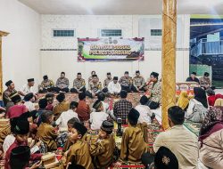 Kunjungi Ponpes Fattahul Muhibbin, Kapolres Jombang Serahkan Bansos dan Santunan Anak Yatim
