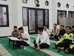Kapolres Jombang Gelar Tadarus Bersama Anggota di Masjid Agung Junnatul Fu’addah