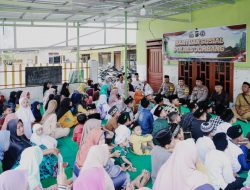 Kapolres Jombang Berikan Bansos ke TPQ Jama’atun Turipinggir, Megaluh