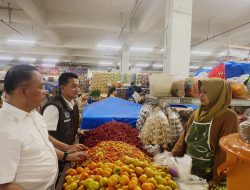 Satgas Pangan Polres Ngawi Sidak Pasar Pantau Harga dan Stok Bapokting Jelang Lebaran