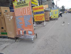 Trotoar Beralih Fungsi, Diduga Pemkot Medan Tutup Mata