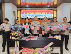 Dalam Konferensi Pers Polres Mesuji Ungkap Kasus 1 Target Operasi (TO) ,6 Perkara Non TO Berhasil Mengamankan 15 Orang tersangka dan 184 Barang Sitaan