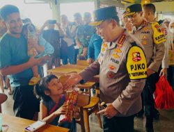 Tinjau Rest Area KM 456, Kapolri Instruksikan Jajaran Maksimal Beri Pelayanan dan Atur Lalin Arus Balik