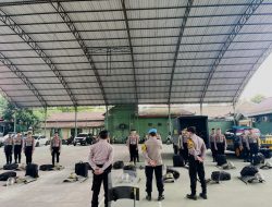 Propam Polres Kediri Pantau Langsung Kegiatan Latihan Pengendalian Massa