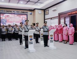Penyegaran Organisasi, Kapolres Jombang Pimpin Upacara Sertijab Dua Kapolsek Jajaran