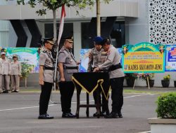 Kunjungan Kerja, Kapolda Jatim Pimpin Upacara Sertijab Kapolres Tuban