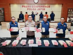 Polda Jatim Berhasil Ungkap Jaringan Narkoba Internasional 21 Kg Sabu Senilai 22 Milyar Disita
