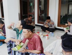 Polres Kediri Kota Gelar “Jumat Berkah” Makan Siang Bersama Usai Salat Jumat