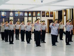*17 Perwira Tinggi Polri Naik Pangkat, Satu Diantaranya Raih Bintang Tiga*