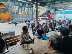 *Jelang Operasi Patuh Semeru 2025 Polres Pelabuhan Tanjungperak Ngopi Bareng Para Sopir Truk Tekankan Kesadaran Kolektif
