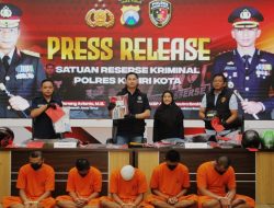 *Polres Kediri Kota Ungkap Pengeroyokan di Mojo Kediri, Tiga Diantaranya Anak Bawah Umur*