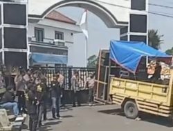*Lsm Ratu Unjkrasa Di Kejaksaan Negeri Kediri, Masalah Serius Terkait Transparansi Bukti Pembayaran Di Sekolah*