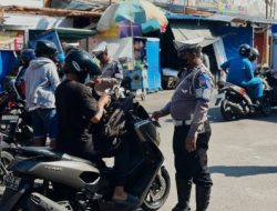 *Hari ke -10 Operasi Patuh Semeru 2025 Polres Tuban Berikan Sangsi Tilang dan Teguran Untuk Edukasi Tertib Lalin*
