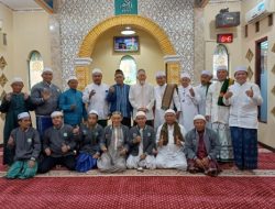 Ustadz Mukhlis: Ketua DKM Masjid At Taufik “Semangat Beribadah