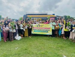 *Polresta Banyuwangi Edukasi Warga Sambil Berbagi Lewat Wayang Golek*