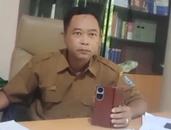 Sikap Kepala Sekolah SMKN 1 KEDIRI Terlihat Kurang Mengenakkan Terhadap Seorang anggota Media