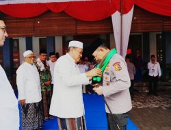 *Kapolri Temui Gus Ubed di Ponpes Langitan Jatim, Jaga Silaturahmi dengan Ulama*