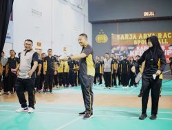 *Meriahkan HUT ke-80 RI, Polres Kediri Gelar Turnamen Badminton