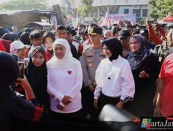 *Ribuan Guru dan Siswa Ramaikan Gor Joyoboyo Kediri untuk memperingati PHBN ke 80