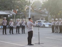 Kapolres Kediri Tekankan Pelayanan Humanis saat Pimpin Apel Anggota Satlantas*