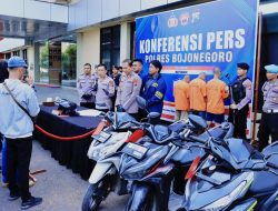 *Polres Bojonegoro Berhasil Ungkap Sindikat Curanmor, Lima Tersangka Diamankan*