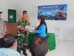 *HUT TNI ke-80, Koramil Mojoroto Bagikan 60 Paket Sembako untuk Warga*