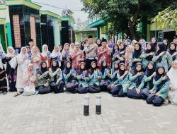 Satlantas Polres Kediri Gelar Coaching Clinic di Ponpes Putri Hamalatul Qur’an Ringin Agung Kec Kepung*