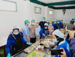 *Kapolres Kediri Kota Tinjau dan Cek Kelayakan Makanan di SPPG 1 Pondok Pesantren Al Amien*
