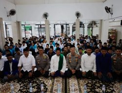 *Peringati Hari Santri, Polres Tulungagung Salurkan Bantuan 15 ton Beras untuk 60 Pondok Pesantren