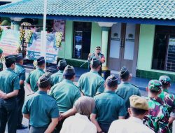 *Komandan Kodim 0808/Blitar Baru Letkol Inf Virlani Arudyawan Berikan Jam Komandan*