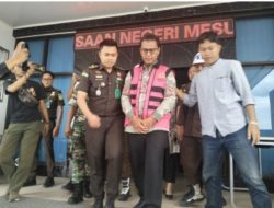 Ketua Bawaslu Mesuji Resmi Ditetapkan Sebagai Tersangka Oleh Kejari Mesuji