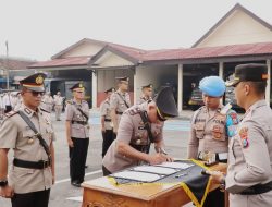 *Warna Baru Jajaran Polres Kediri dalam Upacara Sertijab Sejumlah PJU dan Kapolsek*