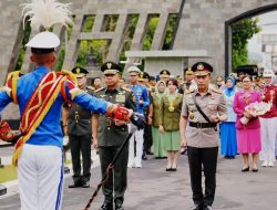 Pimpin Wisuda Prajurit Taruna, Kapolri Tekankan Sinergitas TNI-Polri untuk Wujudkan Indonesia Emas 2045